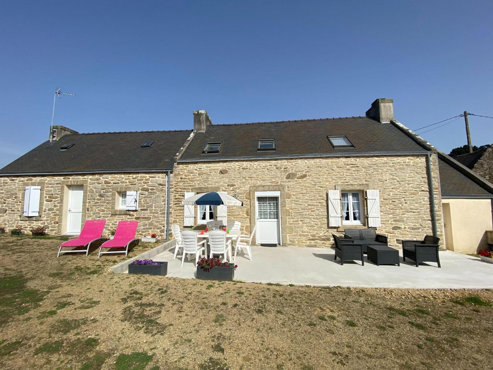 Hébergement de vacances Home, *